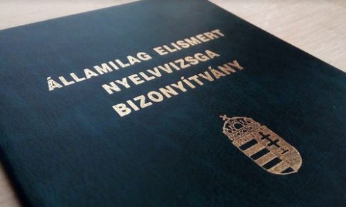 Pénzért árulták a nyelvvizsga feladatait