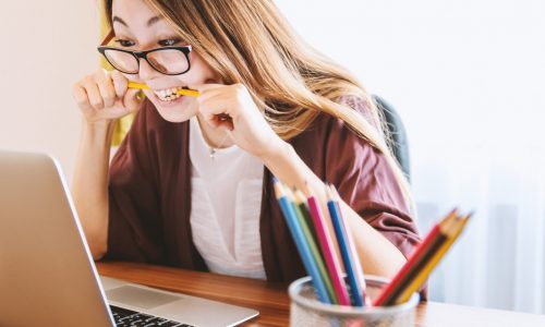 Kedd éjfélig meghosszabbították a keresztféléves képzések jelentkezési határidejét