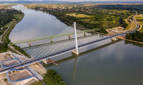 A komáromi Monostori híd is Nívódíjat nyert