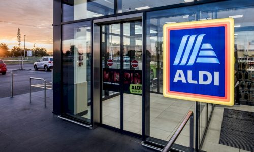 Egységesen 8 százalékkal emeli munkavállalói bérét az Aldi