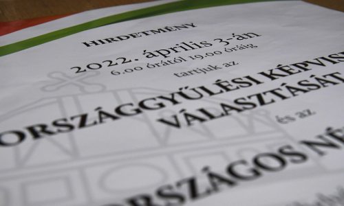 Hétfőn megkezdik az értesítők kézbesítését