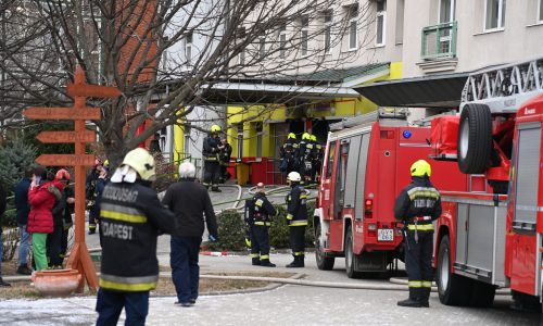 Tűz ütött ki a budapesti Szent Imre kórházban
