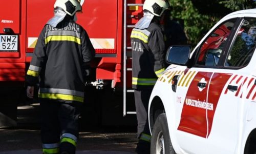 Több dolgozó rosszul lett szerdán a komáromi akkumulátor gyártó üzemben
