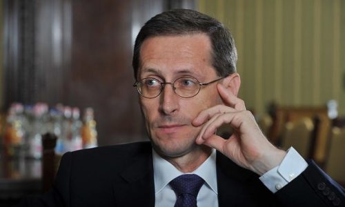 Varga Mihály: 30 milliárd forint marad a magyar családoknál
