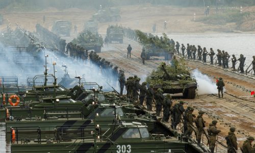 Példátlan büntetést kap Oroszország, ha megtámadja Ukrajnát