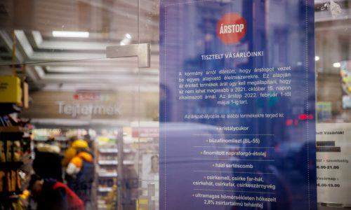 Több üzletlánc vezetett be mennyiségi korlátozást a hatósági áras élelmiszerekre