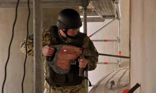 Bombát találtak az Esztergomi Bazilikában