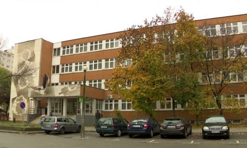 Többen rosszul lettek egy nyíregyházi iskolában