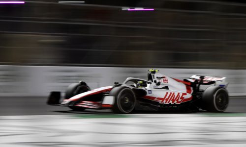 Hatalmas balesetet szenvedett Mick Schumacher