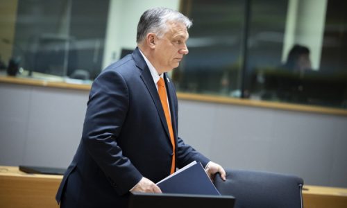 Elutasította az ukrán elnök követeléseit Orbán Viktor