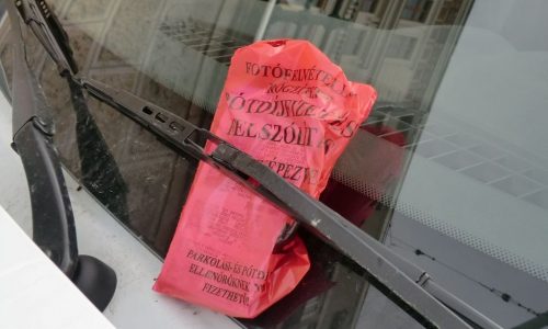 Fizetős lesz a parkolás szombaton Tatabányán