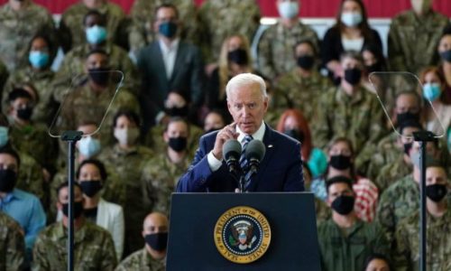 Fegyverekkel igen, de katonákkal nem segít sem a NATO, sem az USA