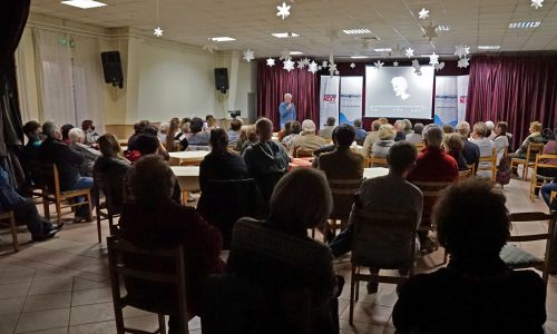 Teltházas filmklub a majki grófnőről