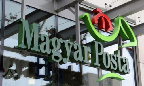 Átadták a Magyar Posta új tatabányai logisztikai központját