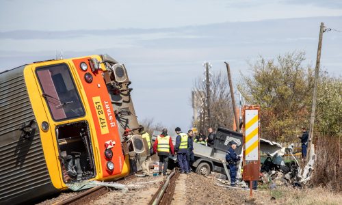 Figyelemfelkeltő vasútbiztonsági kampányt indít a MÁV
