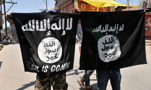 Újabb terrorcselekményekre buzdítja híveit az Iszlám Állam