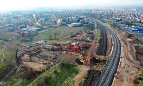 A műszaki ütemtervnek megfelelően halad Bánhida és Sárberek összekötése Tatabányán