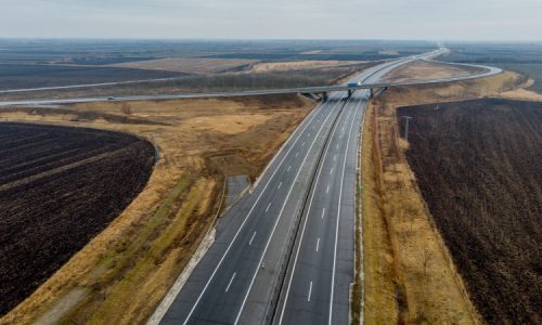 2032-ig 317 kilométer új út épül, 265 kilométer hosszan sávbővítések is lesznek
