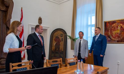 Megválasztották Esztergom új alpolgármestereit