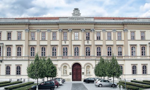Felvételt hirdet az Esztergomi Hittudományi Főiskola