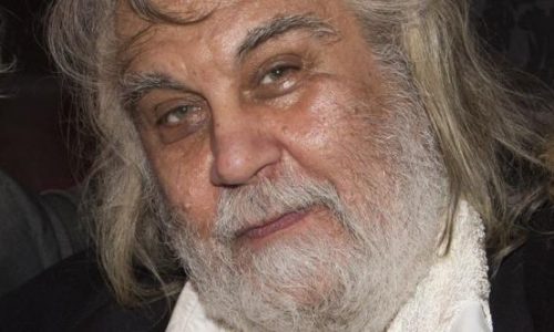 Elhunyt Vangelis