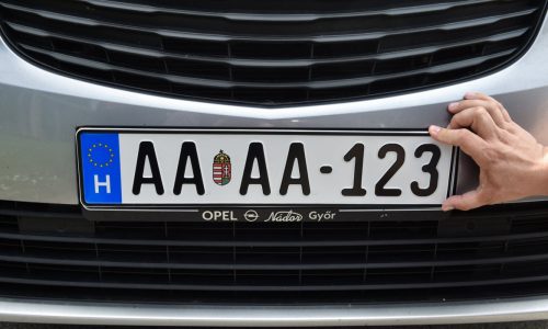 Változnak a magyar rendszámok júliusban