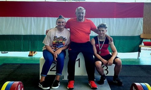 Aranyérmet szereztek az oroszlányi súlyemelők