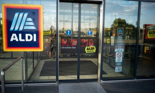 Spenótos totut hívott vissza az Aldi