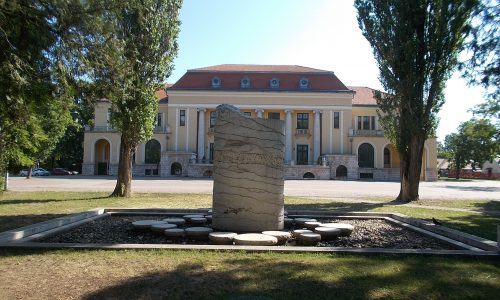 Richter-rendezvény miatt lezárják a dorogi Otthon teret