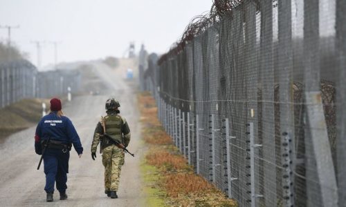 Megkezdte a rendőrség a határvadászok toborzását