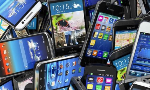 Meghosszabbítja mobiltelefon készülékcsere támogatási programját a Nemzeti Média- és Hírközlési Hatóság