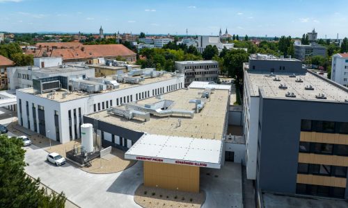 Az Észak-komáromi kórház péntektől korlátozza a beteglátogatást