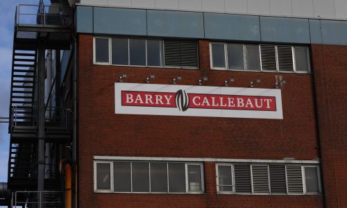 Komáromi gyárból kerülhetett szalmonella a belga csokoládégyárba