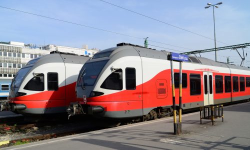Biatorbágy és Herceghalom között nem közlekednek a vonatok baleset miatt
