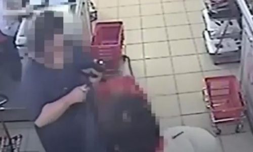 Drogériából lopott egy nő Komáromban