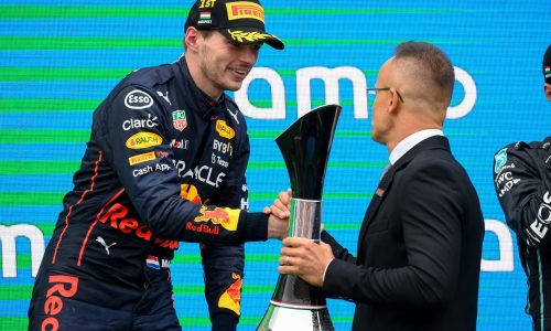 Verstappen először nyert Mogyoródon