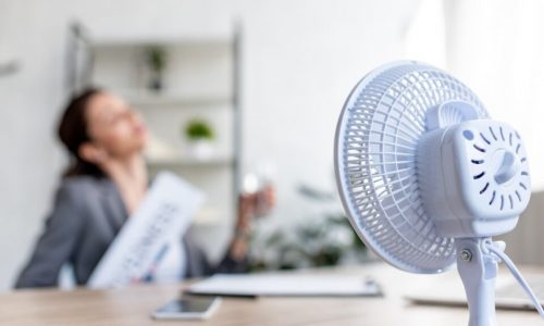 Harmadfokú hőségriasztás lép életbe szerdától péntek éjfélig