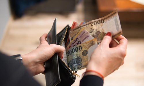 18 százalékkal nőtt az átlagkereset 2022 első felében