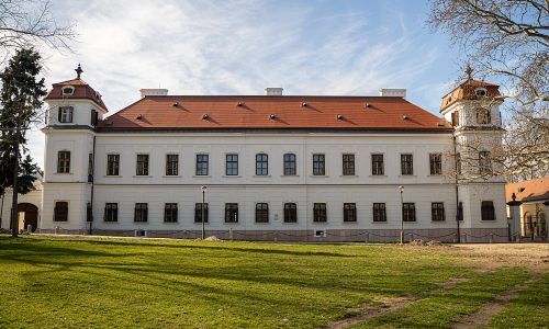Rekordszámú látogatót fogadtak a várak és a kastélyok a nyár végéig