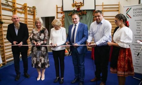 Megújult a kesztölci iskola tornaterme