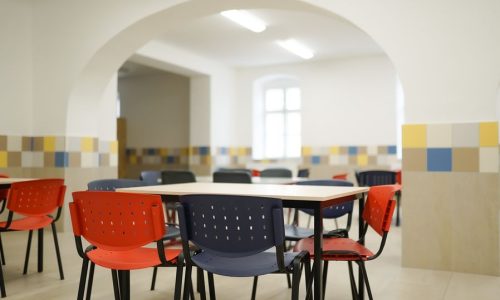 Megújul a tatai Vaszary János Általános Iskola konyhája és étkezője is