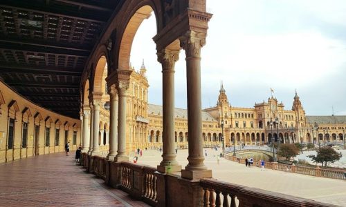 A ciprusi Páfosz és a spanyolországi Sevilla lett a Turizmus Európai Fővárosa