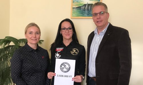 Közel 4 millió forintot gyűjtöttek össze a motoros angyalok