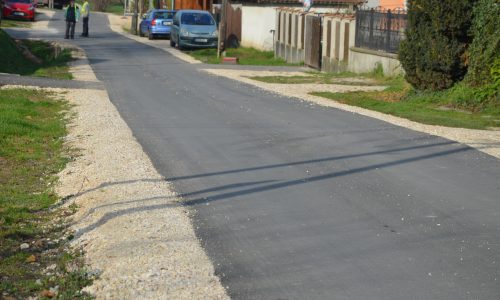 Megújult a Tópart utca Mocsán