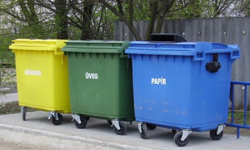 34 esetben bírságoltak tavaly a szelektív hulladékok szabálytalan kihelyezése miatt Tatán