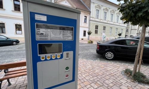 Január 9-től indul a parkolóbérletek értékesítése Esztergomban