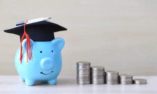 Ösztöndíj pályázatot írnak ki Piliscséven