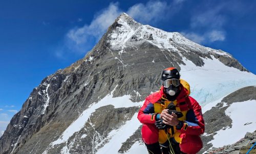 Megkezdte a csúcstámadást Suhajda Szilárd a Mount Everesten