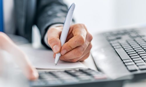 A NAV május 15. és 22. között rendkívüli nyitvatartassál várja az ügyfeleket