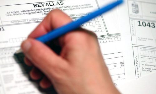 Szerda éjfélig nyújtható be az szja-bevallás